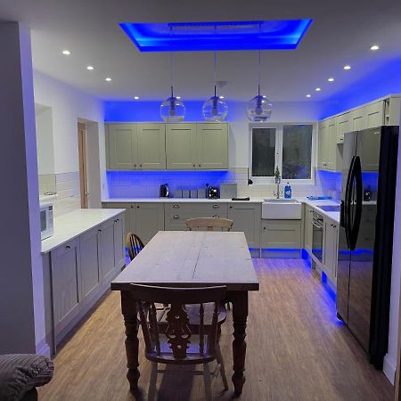 2 Bedroom Detached Bungalow With Hot Tub And Secure Garden And Parking - Pet Friendly On 7 Acres Of Land 波士顿 外观 照片
